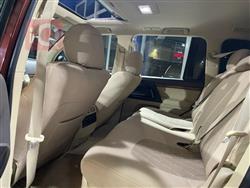 تۆیۆتا لاند کروزەر